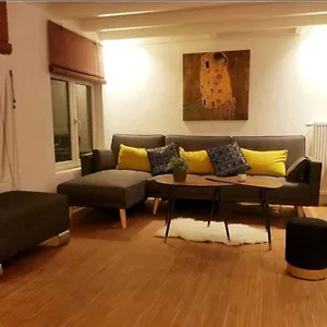 https://amazing-duplex-in-the-heart-of-brussels.hotelsantwerp.net