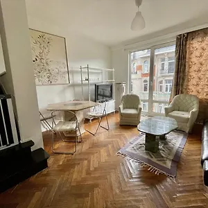 https://superbe-appartement-duplex-avec-jacuzzi.hotelsantwerp.net